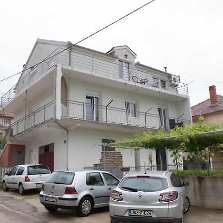 Apartmani Budimcic เทรบินเย ภายนอก รูปภาพ