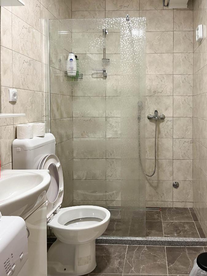 Apartmani Budimcic เทรบินเย ภายนอก รูปภาพ