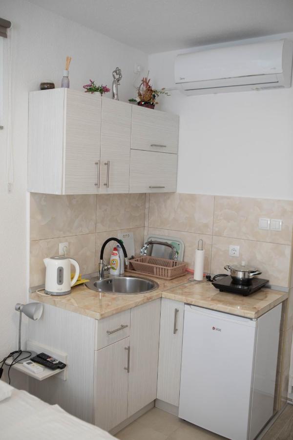 Apartmani Budimcic เทรบินเย ภายนอก รูปภาพ
