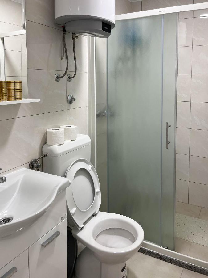 Apartmani Budimcic เทรบินเย ภายนอก รูปภาพ