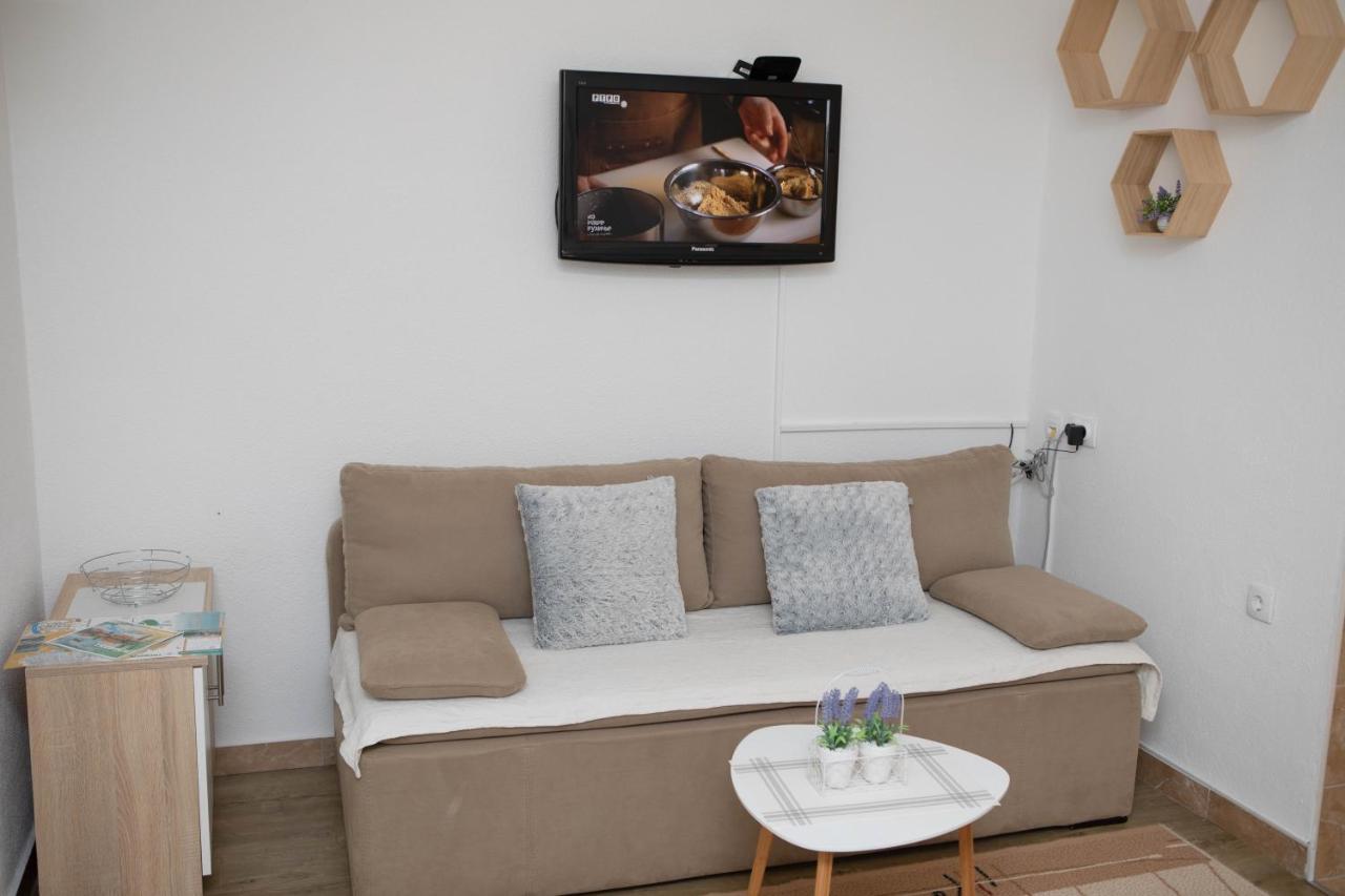 Apartmani Budimcic เทรบินเย ภายนอก รูปภาพ